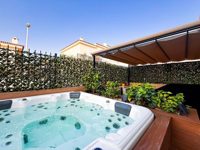 Villa En venta en Santiago del Teide photo 0