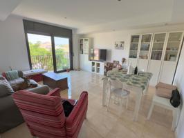 Dúplex En venta en Llorenç del Penedès photo 0