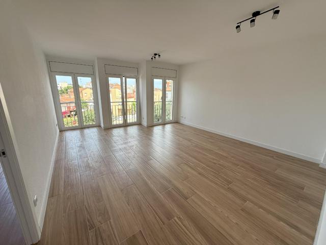 Piso En venta en El Vendrell photo 0