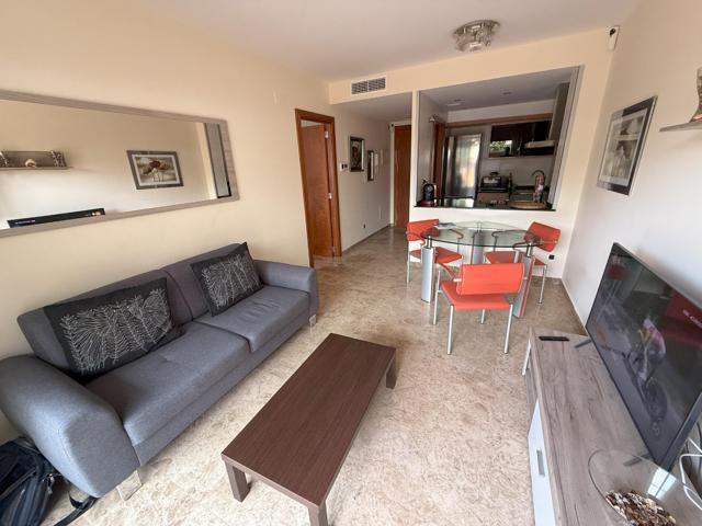 Piso En venta en Roda de Berà photo 0