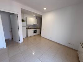Piso En venta en El Vendrell photo 0