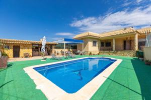 Villa En venta en Orihuela photo 0