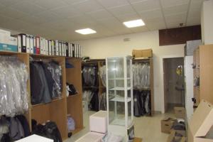 Industrial En venta en Calle Feria San Isidro Labrador. 29640, Fuengirola (málaga), Fuengirola photo 0