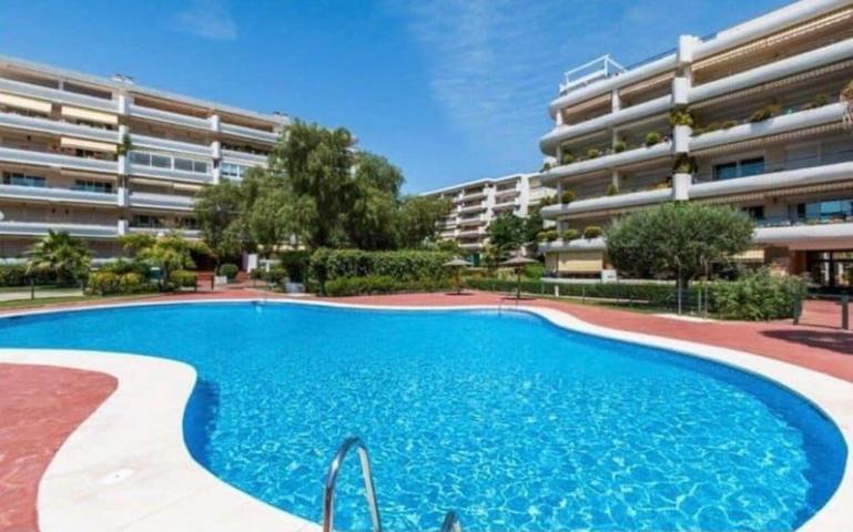 Piso En venta en Marbella photo 0