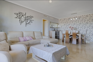 Piso En venta en Benalmádena photo 0