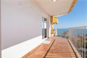 Piso En venta en Torremolinos photo 0