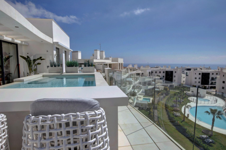 Piso En venta en Benalmádena photo 0
