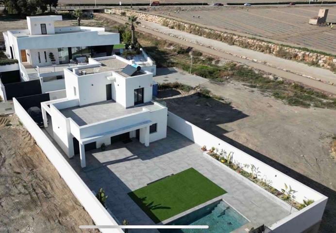 Villa En venta en Avenida Palomares. 04621, Vera (almería)cala Marqués, Vera photo 0