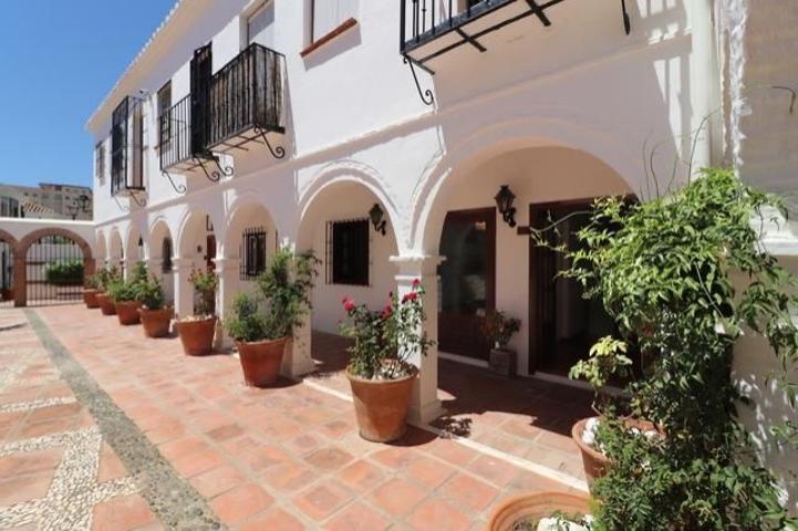 Industrial En venta en Fuengirola photo 0