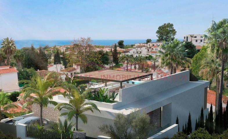 Villa En venta en Marbella photo 0
