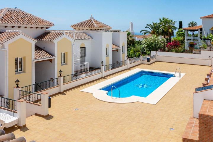 Piso En alquiler en Nerja photo 0