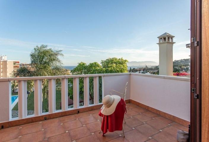 Villa En venta en Miraflores del palo photo 0