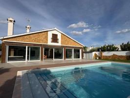 Multifamiliar En venta en Mutxamel photo 0