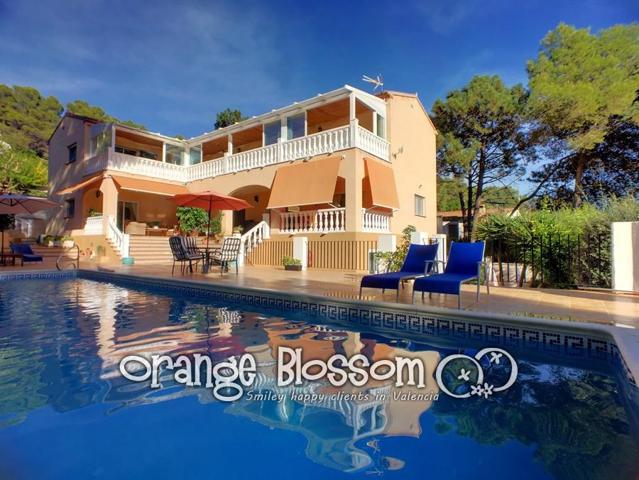 Villa En venta en Gandia photo 0