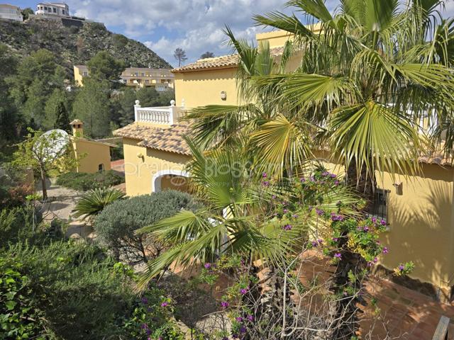 Villa En venta en Vilallonga-Villalonga photo 0