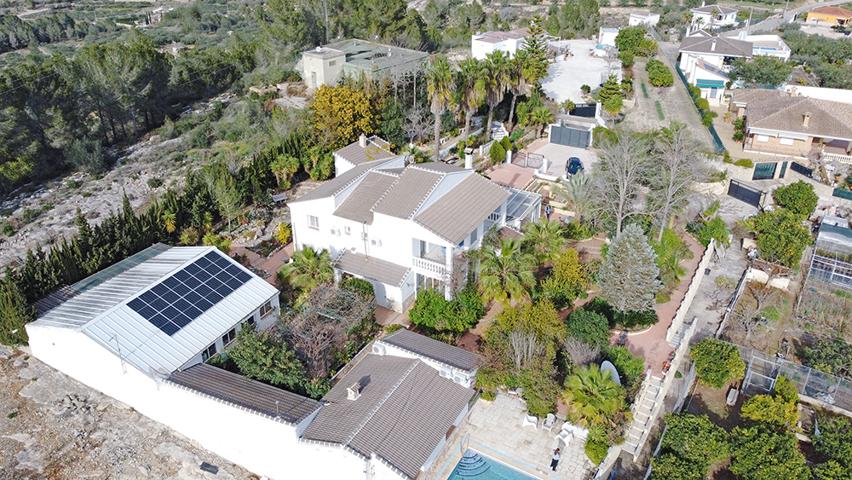 Villa En venta en Partida Ciperet, 29. 46830, Benigánim (valencia), Benigánim photo 0