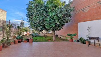 Casa En venta en Carrer Constituciò, 74. 46724, Ador (valencia), Ador photo 0