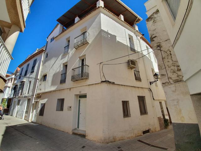 Casa En venta en Vilallonga-Villalonga photo 0