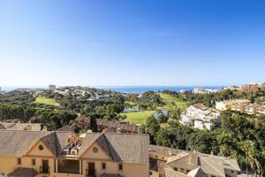 Piso En venta en Benalmádena photo 0