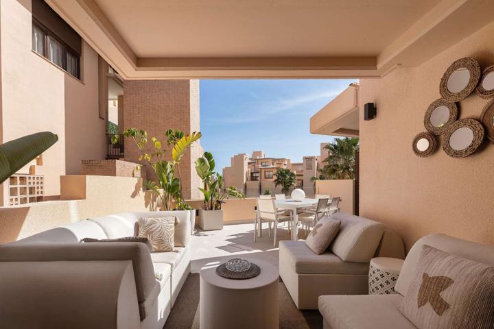 Piso En venta en Estepona photo 0