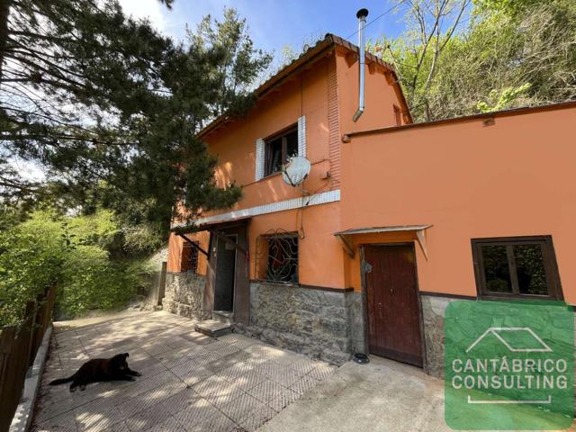 Casa En venta en Oviedo photo 0