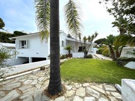 Villa En venta en Cartaya photo 0