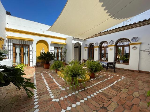 Villa En venta en Cartaya photo 0