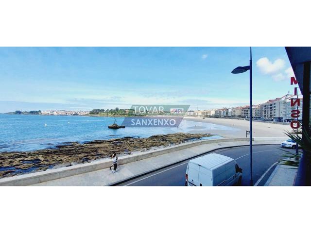 Piso en venta en Sanxenxo photo 0
