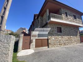 Chalet Adosado a 5 minutos de la Playa de La Lanzada photo 0