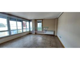 Piso en venta en Sanxenxo photo 0