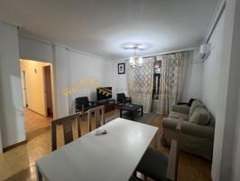 Piso En alquiler en Cáceres photo 0