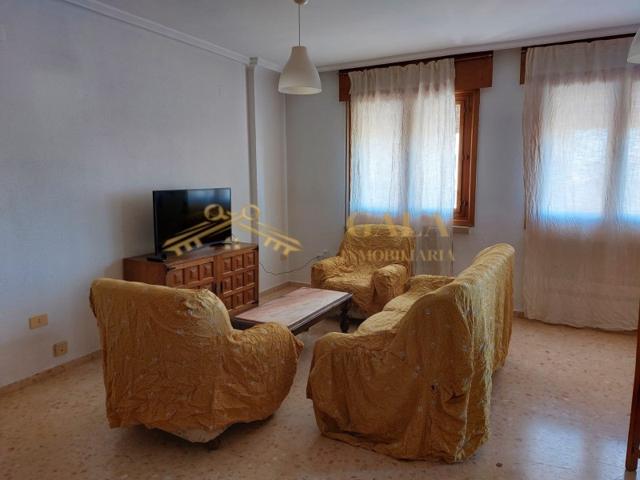 Piso En alquiler en Cáceres photo 0