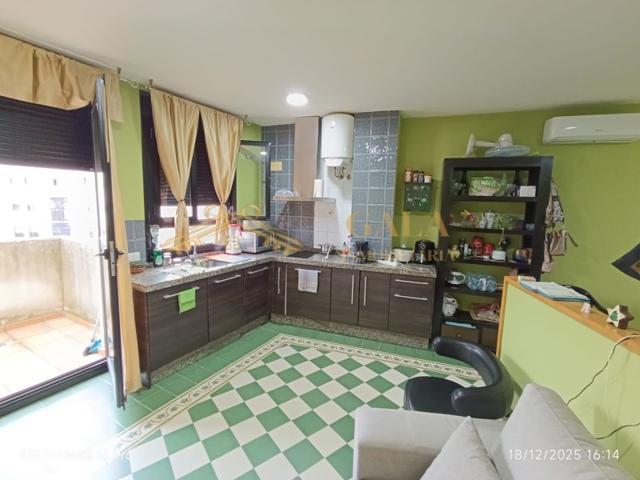 Piso En alquiler en Cáceres photo 0