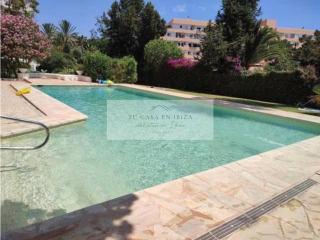 Piso en venta en Carrer Clavells Santa Eulalia photo 0