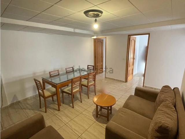Piso en venta en avenida de Bartomeu de Roselló photo 0