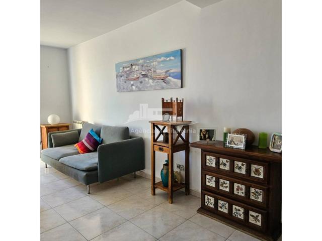 🏡 Amplio y luminoso piso con preciosas vistas a la ciudad, en Girona con ascensor y a un paso de la estación photo 0