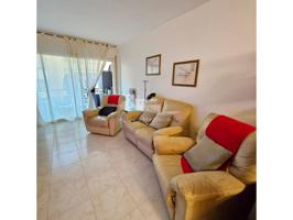 Exclusiva en Santa Eugenia: piso amplio y luminoso con ascensor y balcones photo 0