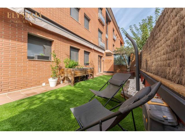 Exclusiva planta baja con patio, piscina y garaje en La Roca del Vallès photo 0