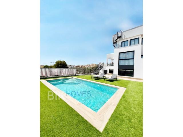 Villa En venta en Algorfa photo 0