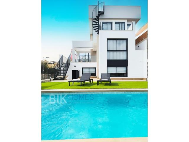 Villa En venta en Algorfa photo 0