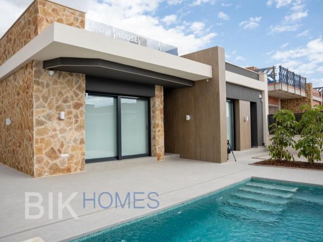 Villa En venta en Rojales photo 0