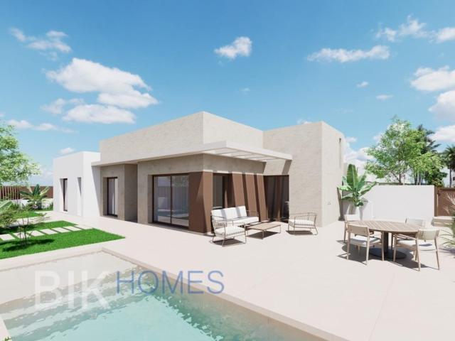 Villa En venta en Los Alcázares photo 0