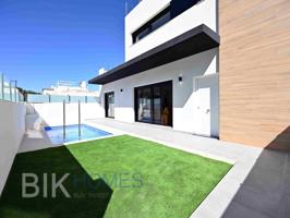 Casa En venta en Orihuela photo 0