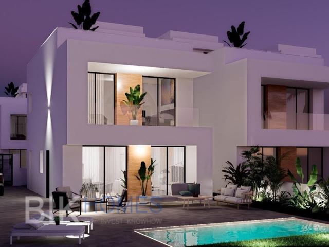 Villa En venta en Orihuela photo 0