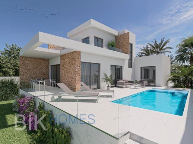 Villa En venta en San Fulgencio photo 0