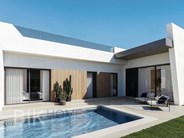 Villa En venta en San Miguel De Salinas photo 0