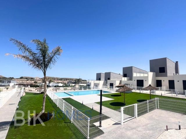 Villa En venta en Murcia photo 0