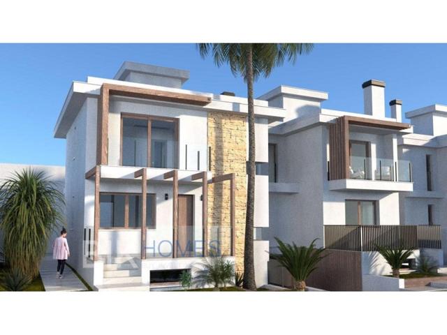 Villa En venta en Los Alcázares photo 0