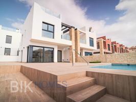 Villa En venta en Orihuela photo 0