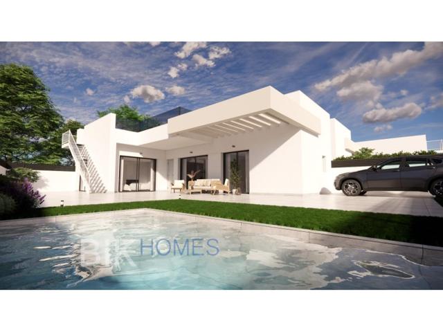 Villa En venta en Los Montesinos photo 0